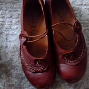 Shoes. Size 9 EU 39-40